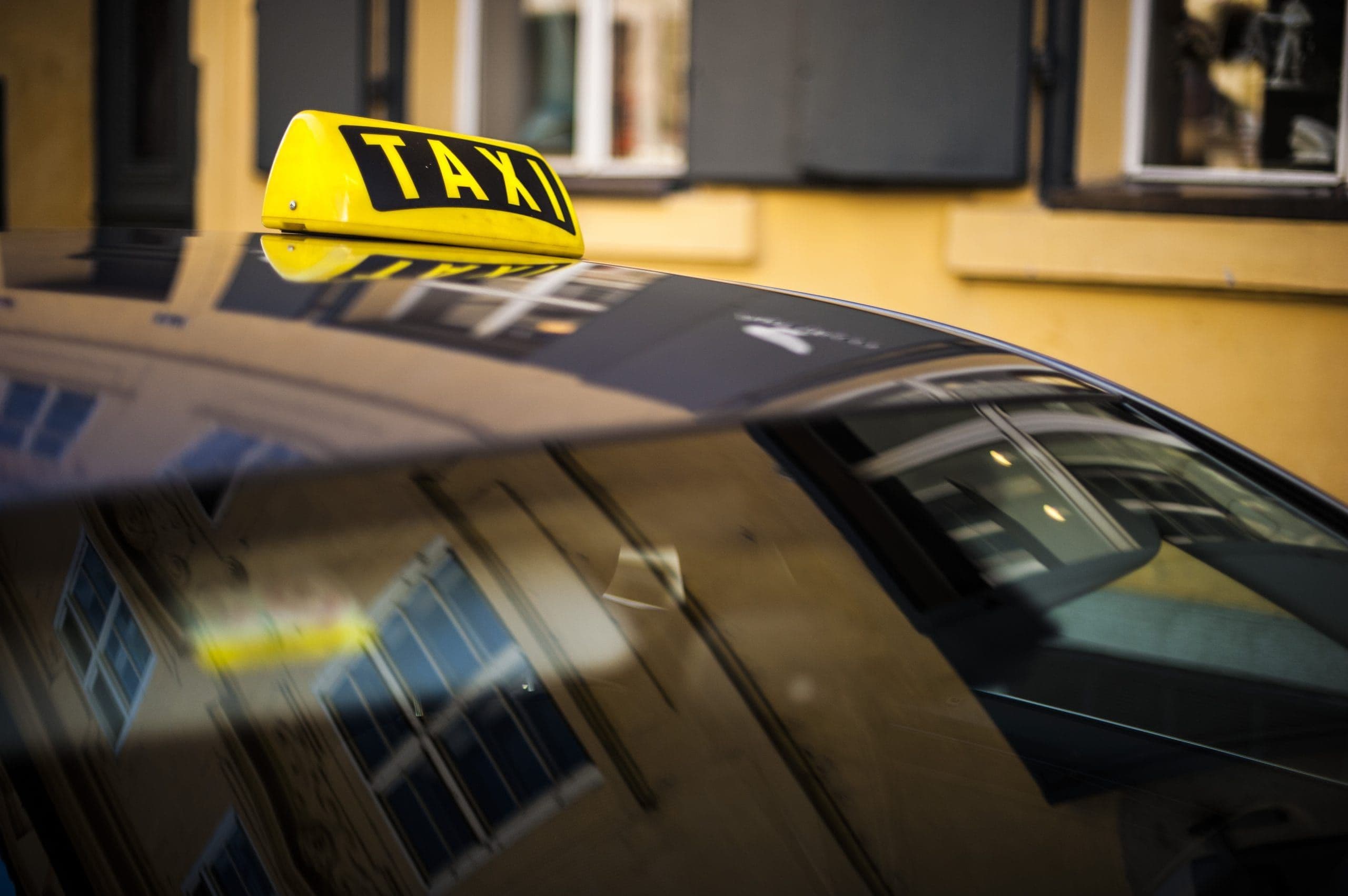 Private taxi transfer